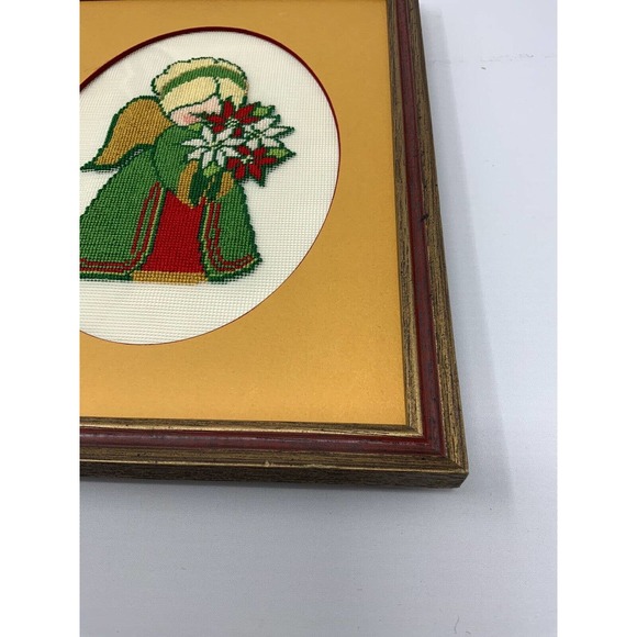 Framed Complete Floss Peti Point Stitch Praying Angel Poinsettias Vintage XMas - Picture 7 of 13